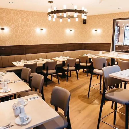 Szálloda Sion Köln